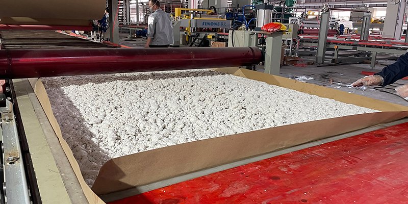 quartz slabs in a chinese factory3