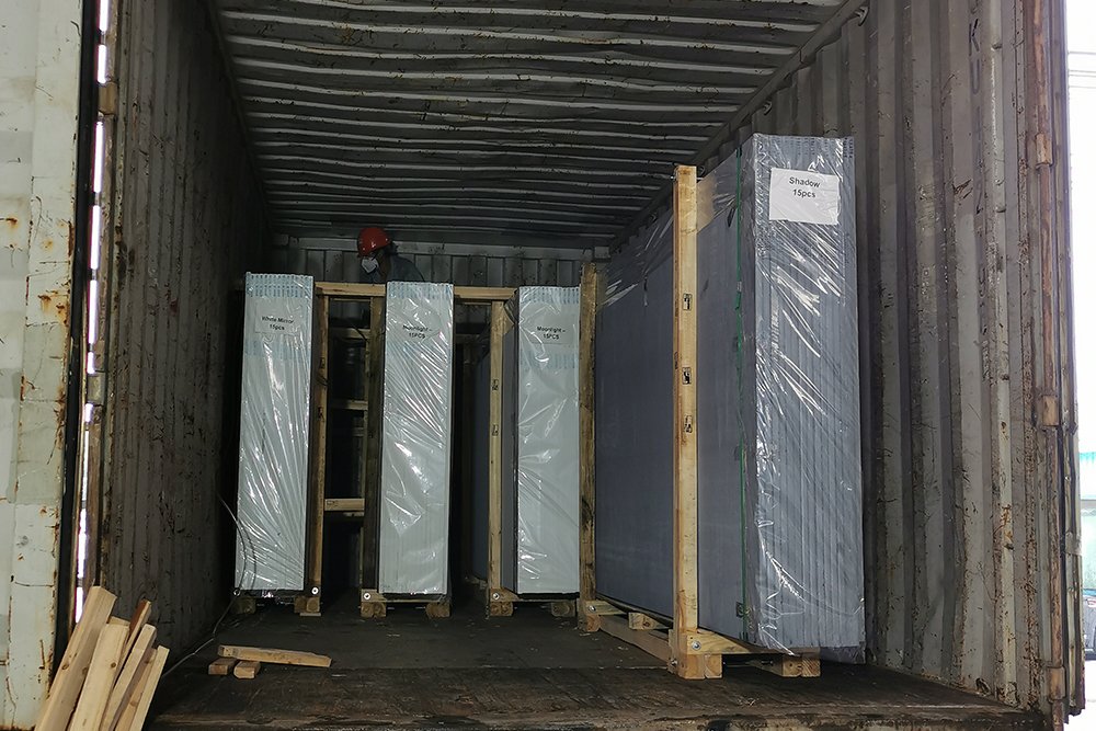 quartz stone slabs loading picture